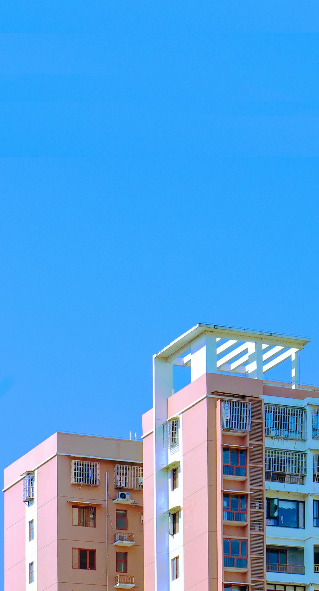 Net-Zero Urban Home